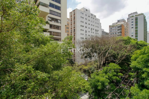 Image 17 - 971842