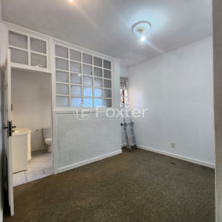Image 21 - 972012