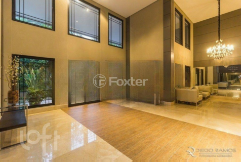 Image 36 - 972330
