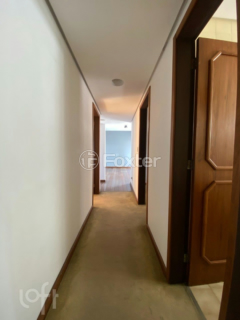 Image 31 - 972372
