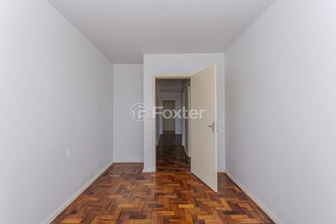 Image 11 - 972566