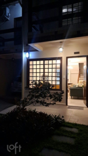 Image 30 - 972659