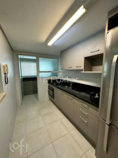 Image 3 - 972757