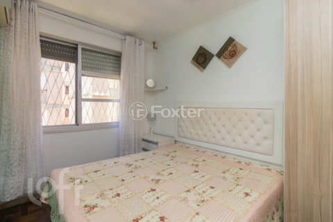 Image 7 - 972759