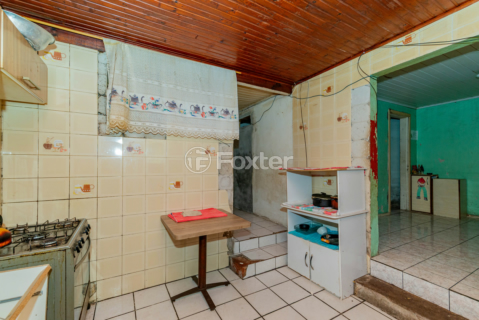 Image 48 - 973333