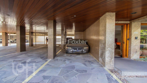 Image 32 - 973338