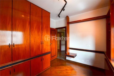 Image 34 - 973428