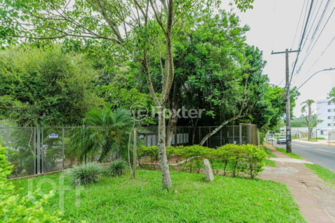 Image 27 - 973435