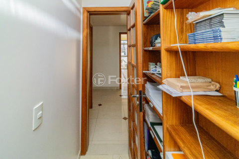Image 37 - 973490