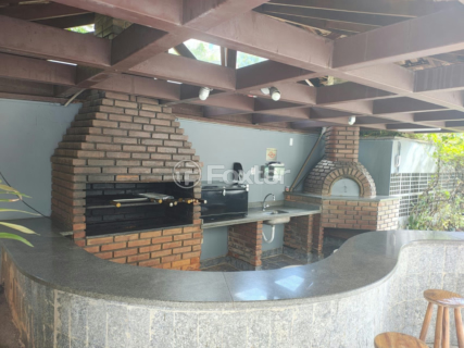 Image 22 - 973573