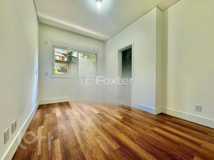 Image 36 - 973578
