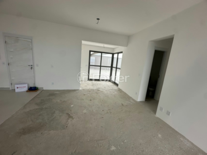 Image 35 - 979356