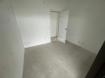 Image 34 - 979356