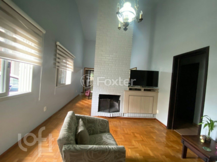 Image 32 - 979409