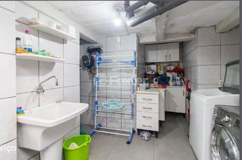 Image 33 - 979414