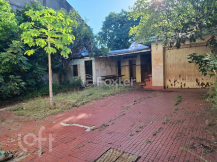 Image 21 - 979415