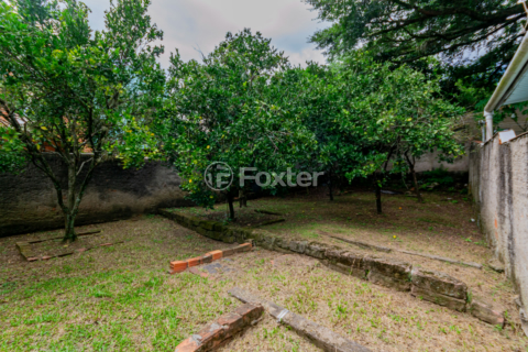 Image 29 - 979440