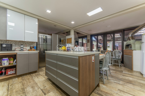 Image 30 - 979449