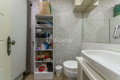 Image 35 - 979449