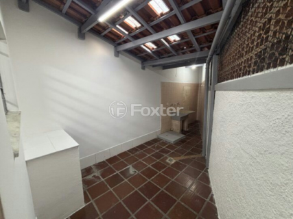 Image 7 - 979641