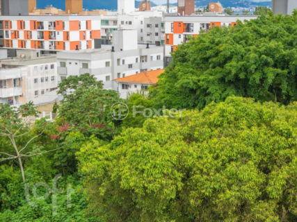Image 45 - 979655