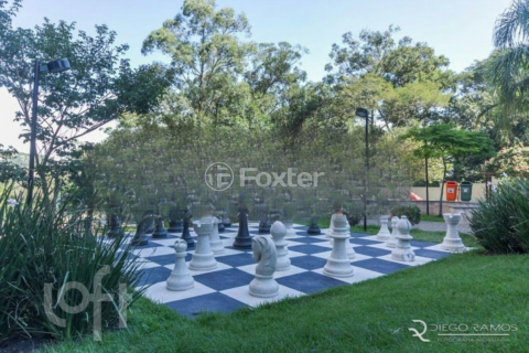 Image 35 - 979755