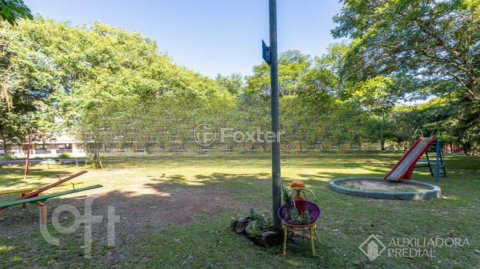 Image 32 - 979782