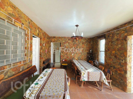 Image 34 - 979839