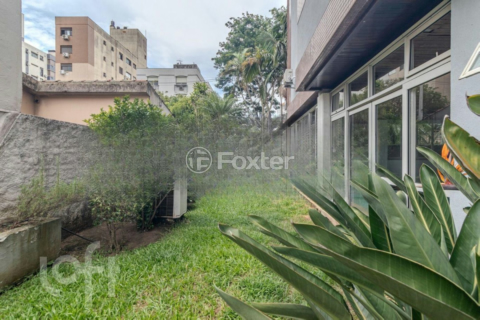Image 37 - 979870