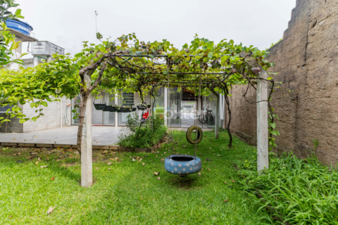 Image 39 - 979889