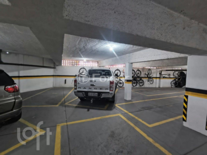 Image 21 - 979910