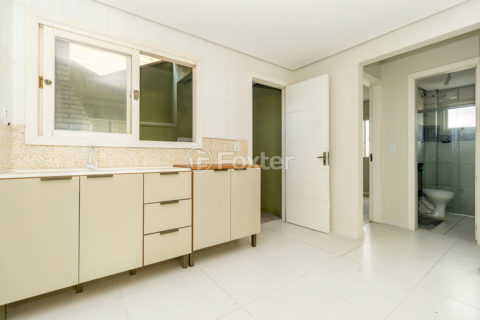 Image 37 - 980301