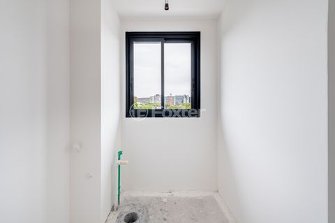 Image 32 - 980474
