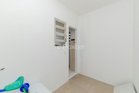 Image 30 - 980567