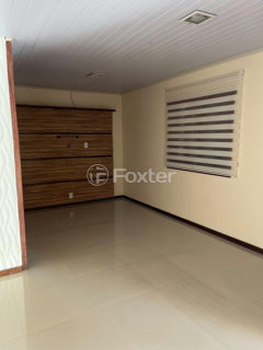 Image 9 - 980872