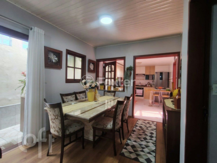 Image 3 - 980943