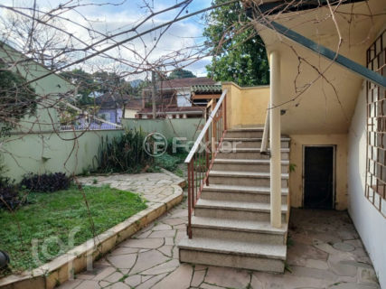 Image 32 - 981239