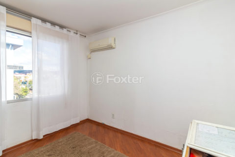 Image 11 - 981989
