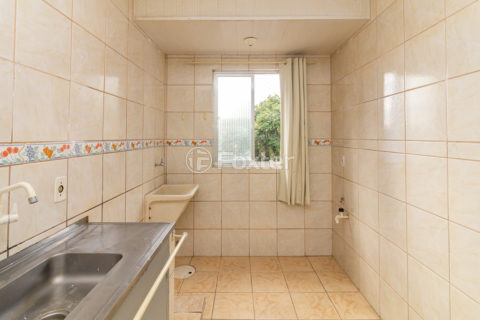 Image 18 - 981989