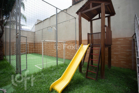 Image 31 - 982006