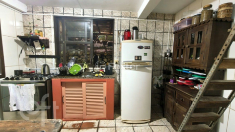 Image 7 - 982032