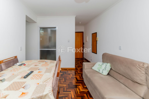 Image 3 - 982258