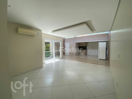 Image 37 - 982364