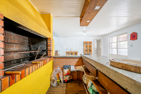 Image 34 - 982385