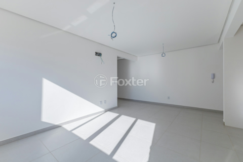 Image 3 - 982386