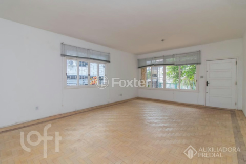 Image 30 - 982388