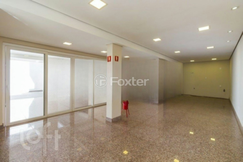 Image 23 - 982451