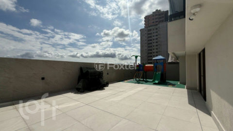 Image 73 - 982497