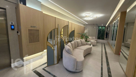 Image 66 - 982497
