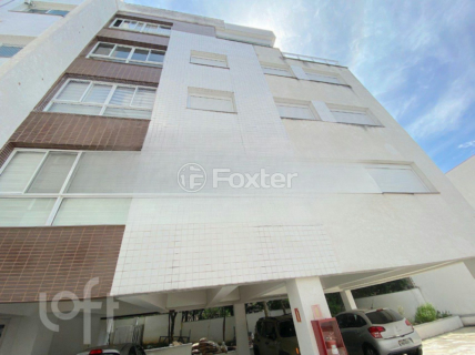 Image 24 - 982579